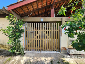 Casa com 2 Quartos à Venda, 47 m² em Perequê-açú - Ubatuba