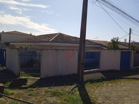 Casa com 3 Quartos à Venda, 180 m² em Centro - Pinhais