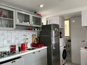 Apartamento com 2 Quartos à Venda, 76 m² em Meireles - Fortaleza