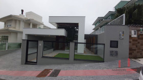 Casa com 3 Quartos à Venda, 163 m² em Pedra Branca - Palhoça