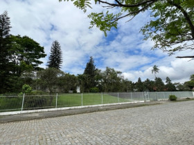 Terreno à Venda, 4.495 m² em América - Joinville
