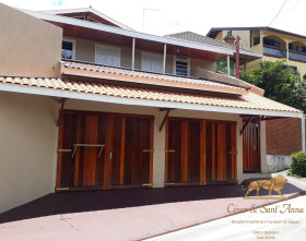 Casa com 5 Quartos à Venda, 323 m² em V Cristina - Campos Do Jordão