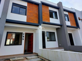 Casa com 2 Quartos à Venda, 110 m² em Lagos De Nova Ipanema - Porto Alegre