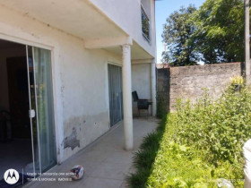 Casa com 4 Quartos à Venda, 215 m² em Emiliano Perneta - Pinhais