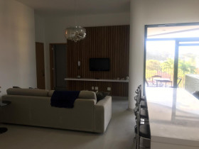 Apartamento com 2 Quartos à Venda, 87 m² em Praia Grande - Ubatuba