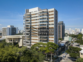 Apartamento com 2 Quartos à Venda, 74 m² em Moema - São Paulo