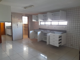 Apartamento com 5 Quartos à Venda, 220 m² em Manaira - João Pessoa