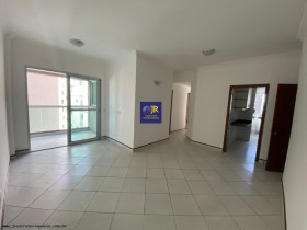 Apartamento com 3 Quartos à Venda, 115 m² em Itapuã - Vila Velha