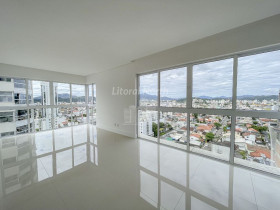Apartamento com 3 Quartos à Venda, 123 m² em Centro - Balneário Camboriú