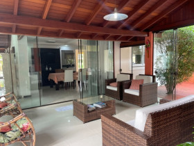 Casa com 9 Quartos à Venda, 360 m² em Jurerê - Florianópolis