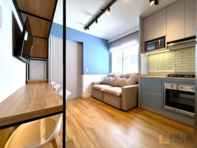 Apartamento com 2 Quartos à Venda, 50 m² em Centro - Florianopolis