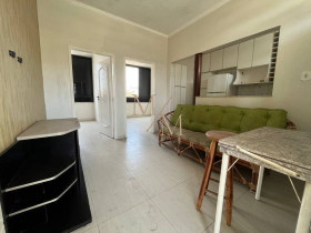 Apartamento com 2 Quartos à Venda, 55 m² em Gonzaga - Santos