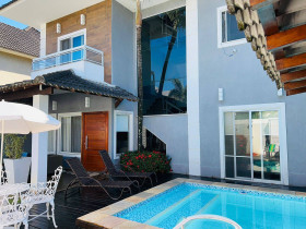 Casa de Condomínio com 3 Quartos à Venda, 246 m² em Recreio Dos Bandeirantes - Rio De Janeiro