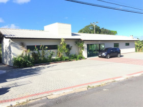 Casa com 4 Quartos à Venda, 700 m² em Portão - Lauro De Freitas