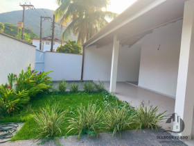 Casa com 3 Quartos à Venda, 142 m² em Perequê Mirim - Ubatuba