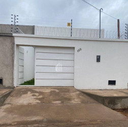 Casa com 3 Quartos à Venda, 110 m² em Parque Alvorada - Timon