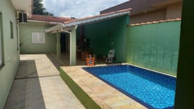 Casa com 2 Quartos à Venda, 207 m² em Jardim Santo Afonso - Piracaia