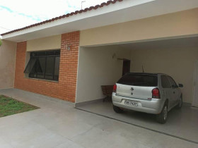 Casa com 3 Quartos à Venda, 175 m² em Cascata - Marília
