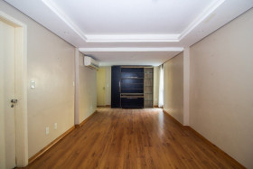 Apartamento com 3 Quartos à Venda, 106 m² em Petrópolis - Porto Alegre