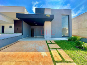 Casa de Condomínio com 3 Quartos à Venda, 200 m² em Wanel Ville - Sorocaba