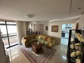 Apartamento com 4 Quartos à Venda, 119 m² em Centro - Florianópolis