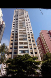 Apartamento com 2 Quartos à Venda,  em Vila Gumercindo - São Paulo