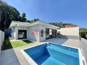Casa de Condomínio com 3 Quartos à Venda, 321 m² em Granja Viana - Cotia