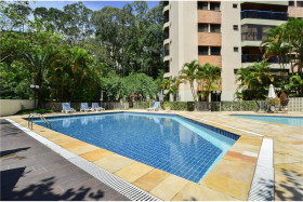 Apartamento com 4 Quartos à Venda, 220 m² em Panamby - São Paulo