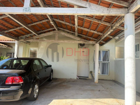 Casa de Condomínio com 2 Quartos à Venda, 140 m² em Caguassu - Sorocaba