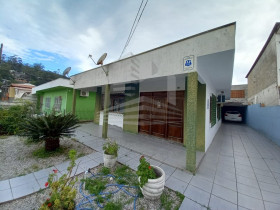 Casa com 2 Quartos à Venda, 150 m² em Fazenda - Itajaí