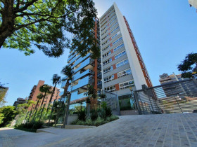 Apartamento com 4 Quartos à Venda, 340 m² em Bela Vista - Porto Alegre