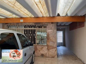 Casa com 3 Quartos à Venda, 135 m² em Vila Linda - Santo André