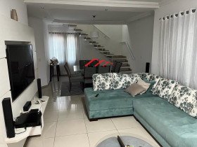 Casa com 4 Quartos à Venda, 210 m² em Parque Ortolândia - Hortolândia