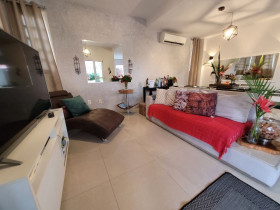 Casa com 3 Quartos à Venda, 204 m² em Edson Queiroz - Fortaleza