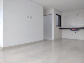 Casa com 2 Quartos à Venda, 100 m² em Vila Antonieta - São Paulo