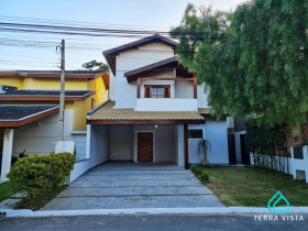 Casa de Condomínio com 3 Quartos à Venda, 230 m² em Loteamento Residencial Fazenda Casa Grande - Taubaté