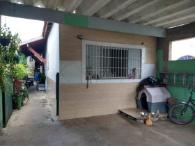 Casa com 3 Quartos à Venda, 5 m² em Itaoca - Itanhaem