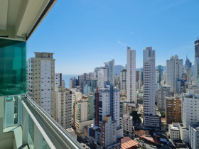 Apartamento com 3 Quartos à Venda, 140 m² em Centro - Balneário Camboriú