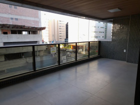 Apartamento com 4 Quartos à Venda, 200 m² em Ponta Verde - Maceió