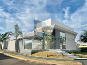Casa de Condomínio com 4 Quartos à Venda, 280 m² em Parque Residencial Santa Gertrudes - Marília