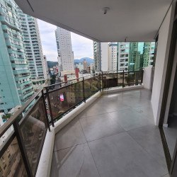 Apartamento com 3 Quartos à Venda, 169 m² em Centro - Balneário Camboriú