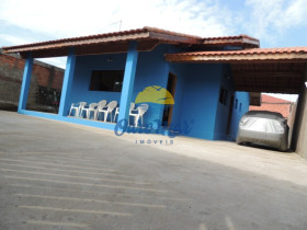 Casa com 3 Quartos para Alugar ou Temporada, 180 m² em Jardim Das Palmeiras - Itanhaém