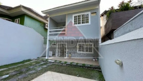 Casa com 4 Quartos à Venda,  em Vargem Grande - Rio De Janeiro