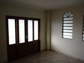 Imóvel com 3 Quartos à Venda, 131 m² em Gleba Califórnia - Piracicaba