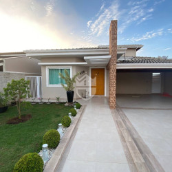 Casa com 3 Quartos à Venda, 300 m² em Parque Das Laranjeiras - Itatiba