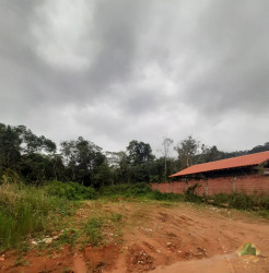Terreno à Venda, 375 m² em Maranduba - Ubatuba