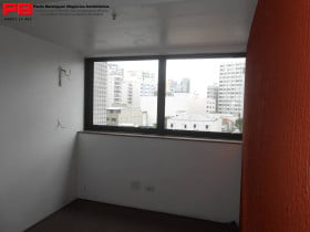 Imóvel Comercial para Alugar, 33 m² em Santa Cecilia - São Paulo