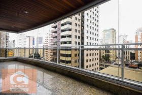 Apartamento com 4 Quartos à Venda, 215 m² em Itaim Bibi - São Paulo