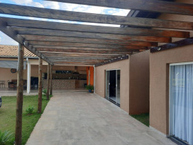Casa com 3 Quartos à Venda,  em Bauru