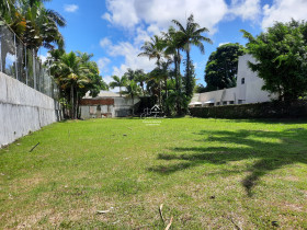 Terreno à Venda, 1.000 m² em Jardim Acapulco - Guarujá